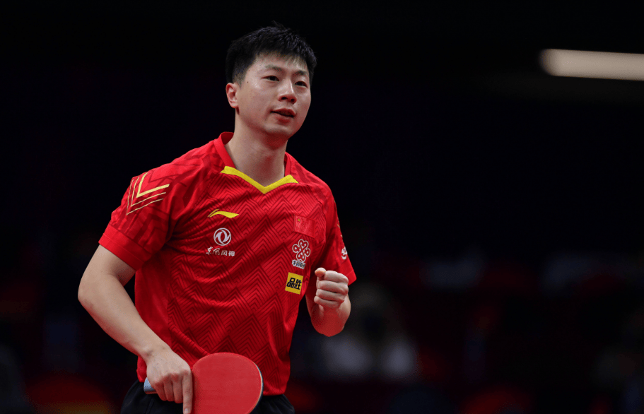 的前锋之一 的前锋之一