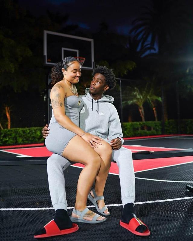 战术与更衣 战术与更衣