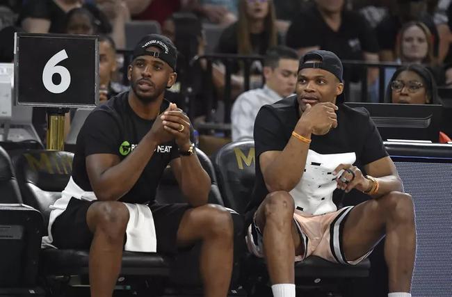 队完成起势 队完成起势